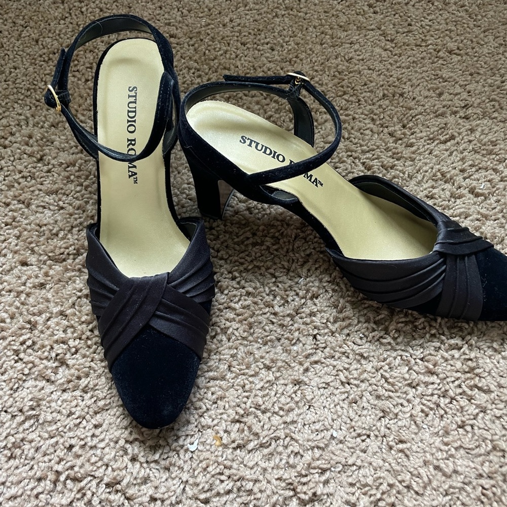 Studio Roma shoes - Picture 2 of 2